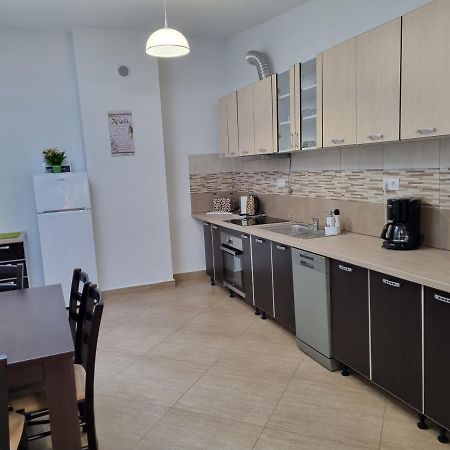 Apartament Zona Centrala Daire Kaloşvar Dış mekan fotoğraf
